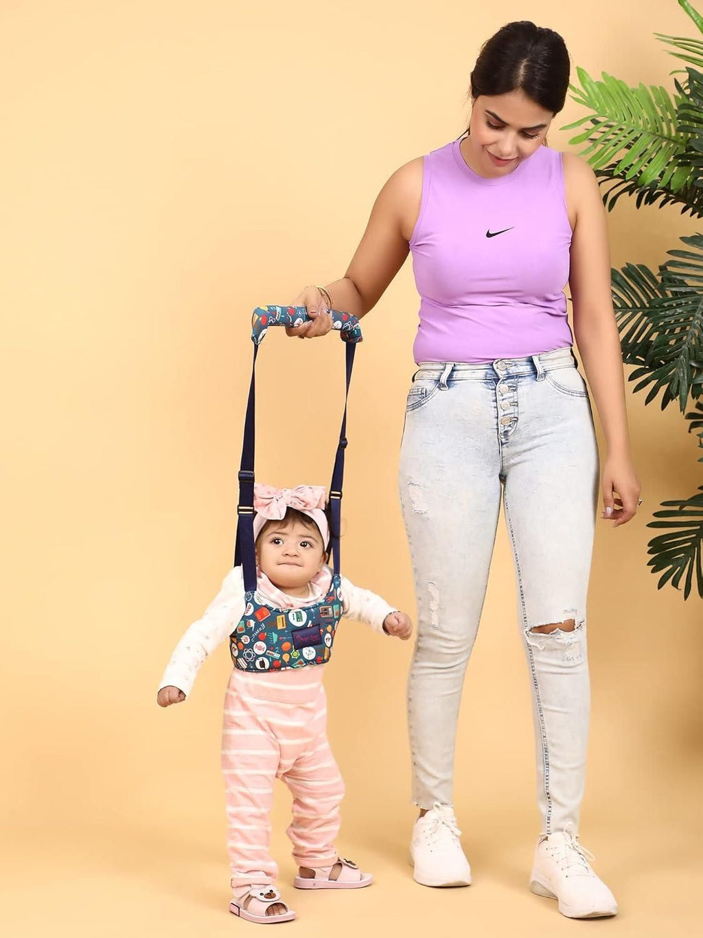 NestWalk™ Baby Walking Aid“Designed to support first steps safely — for happier babies and relaxed parents.”