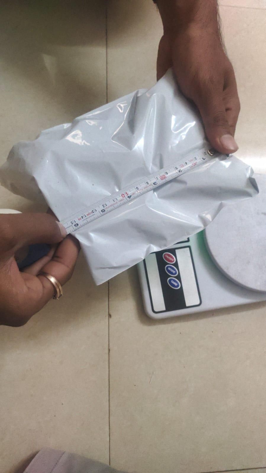 Deep Collagen V Lifting Gel Mask (Pack of 1) -Lift sagging skin and reveal a more defined V-shaped jawline.  💎