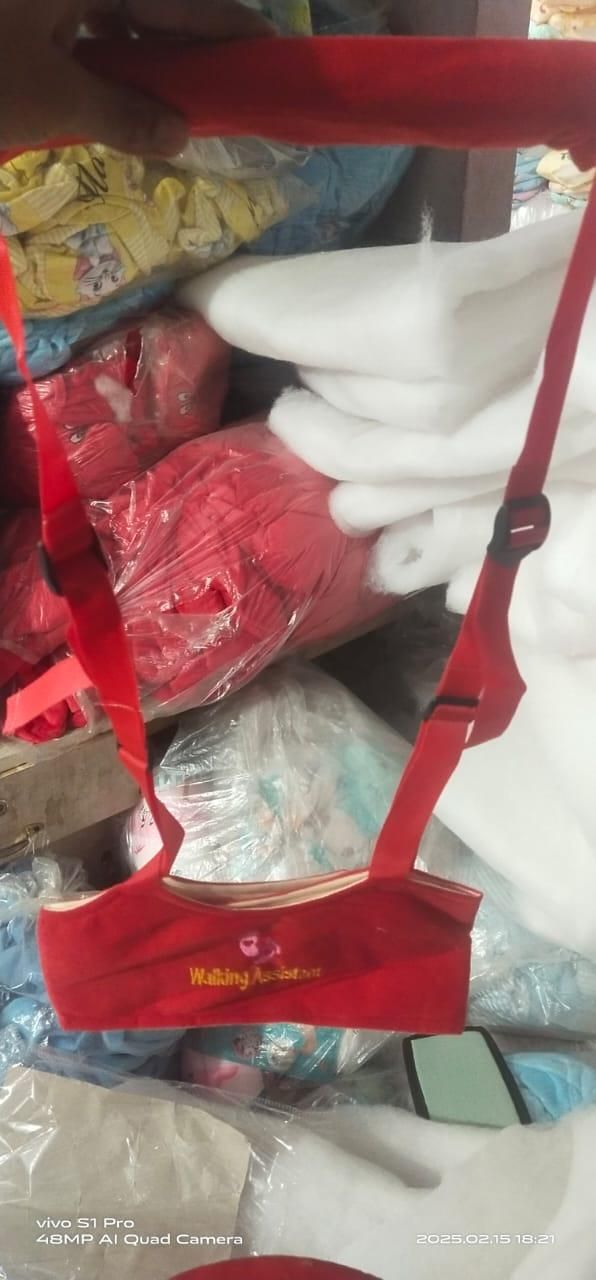 NestWalk™ Baby Walking Aid“Designed to support first steps safely — for happier babies and relaxed parents.”